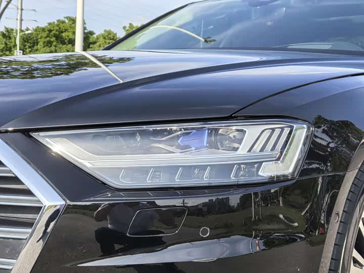 Audi A8 2021 A 8 L 55 TFSI quattro Premium — фото 4