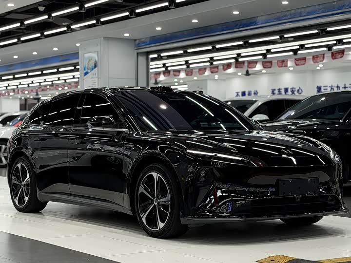 NIO ET 5 T 2024 75k Wh Touring — фото 3