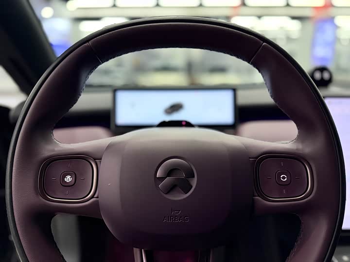 NIO ET 5 T 2024 75k Wh Touring — фото 13