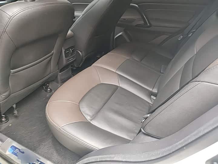Trumpchi GS4 2017 235 T AT 2 WD — фото 17