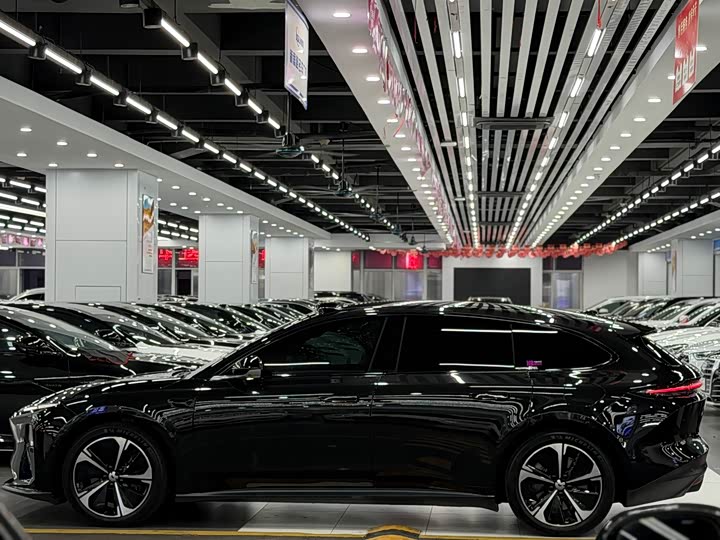 NIO ET 5 T 2024 75k Wh Touring — фото 7