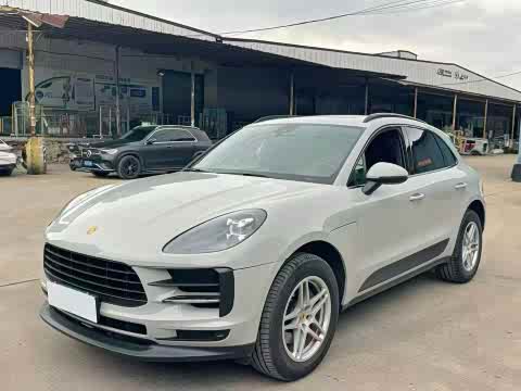 Porsche Macan 2021 Macan 2.0 T — фото 10
