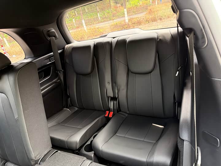 Mercedes-Benz GLB 2021 GLB 200 — фото 34