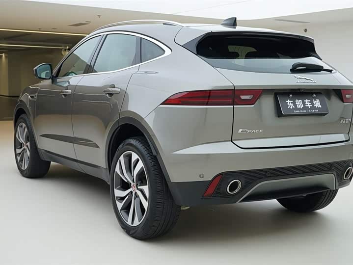 Jaguar E-PACE 2024 R-DYNAMIC S — фото 5