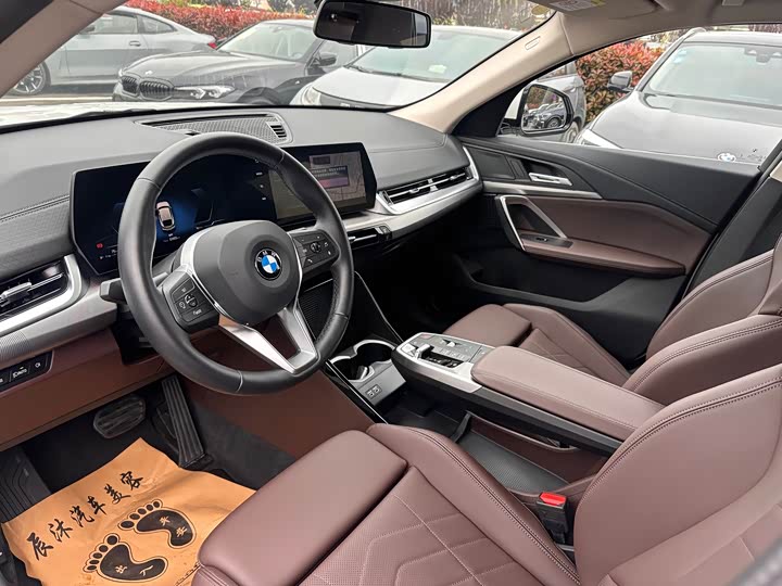 BMW X2 2024 s Drive 25i M — фото 10