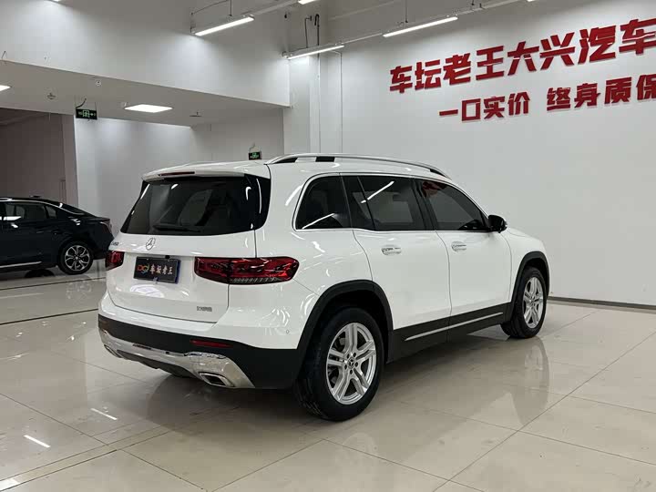 Mercedes-Benz GLB 2023 GLB 220 — фото 3