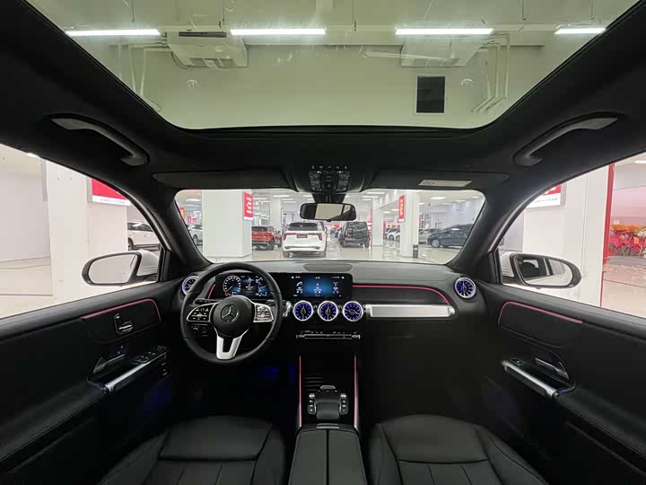 Mercedes-Benz GLB 2023 GLB 220 — фото 10