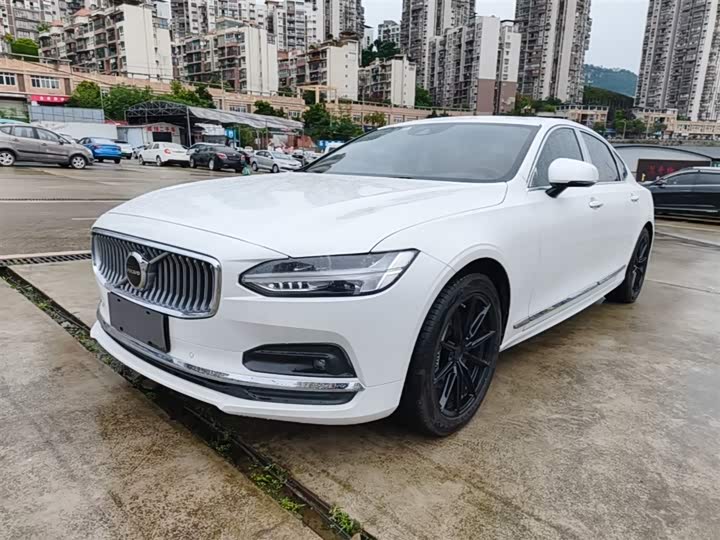 Volvo S90 2021 B 5