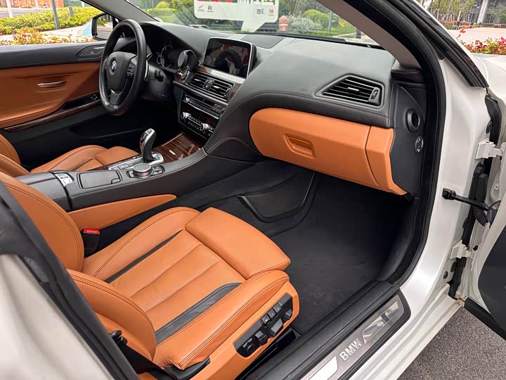 BMW 6-Series 2016 640i Gran Coupe — фото 15