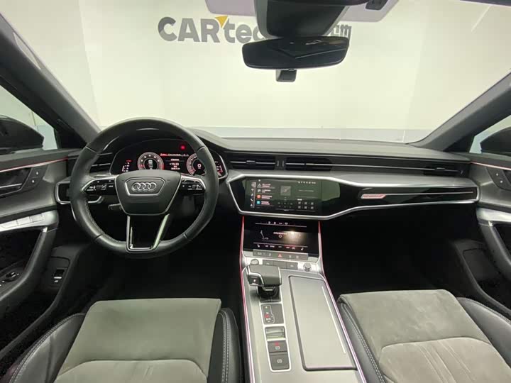 Audi A6L 2022 45 TFSI quattro — фото 13