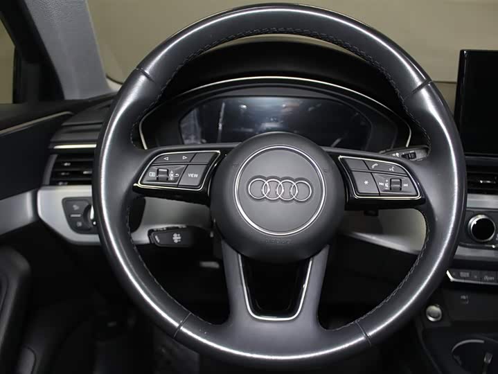 Audi A4L 2024 40 TFSI — фото 10