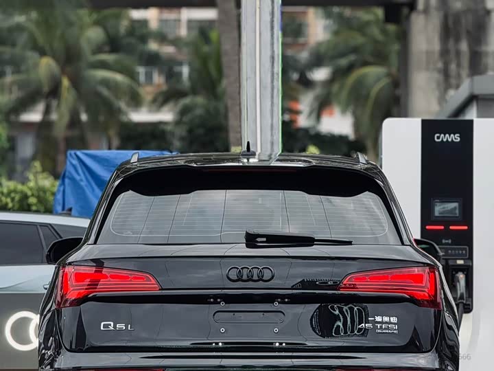 Audi Q5L 2024 45 TFSI — фото 20