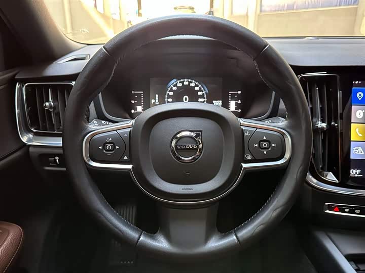 Volvo S60 2022 B 4 — фото 11