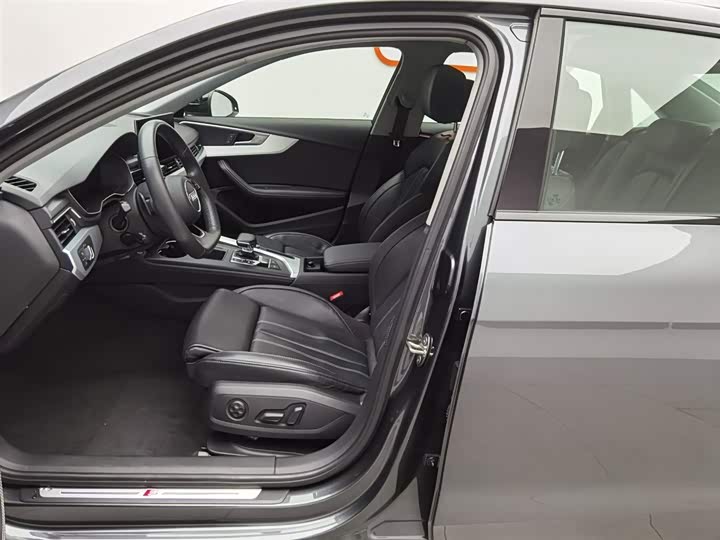 Audi A4L 2022 40 TFSI — фото 10