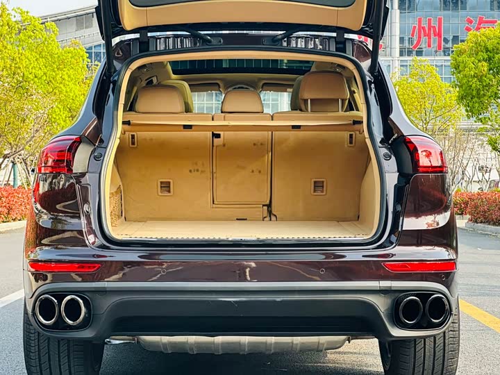 Porsche Cayenne 2016 Cayenne 3.0 T — фото 14