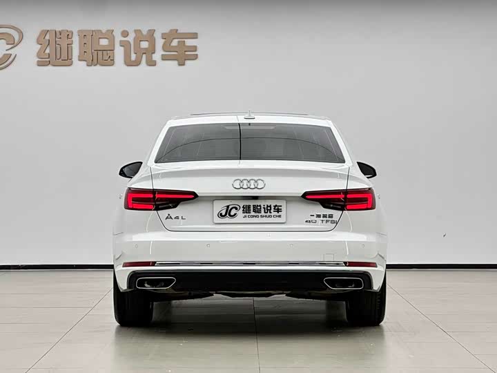 Audi A4L 2019 40 TFSI VI — фото 12