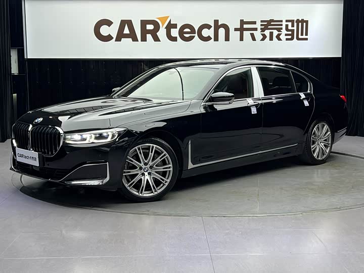 BMW 7-Series 2019 740 Li x Drive — фото 1