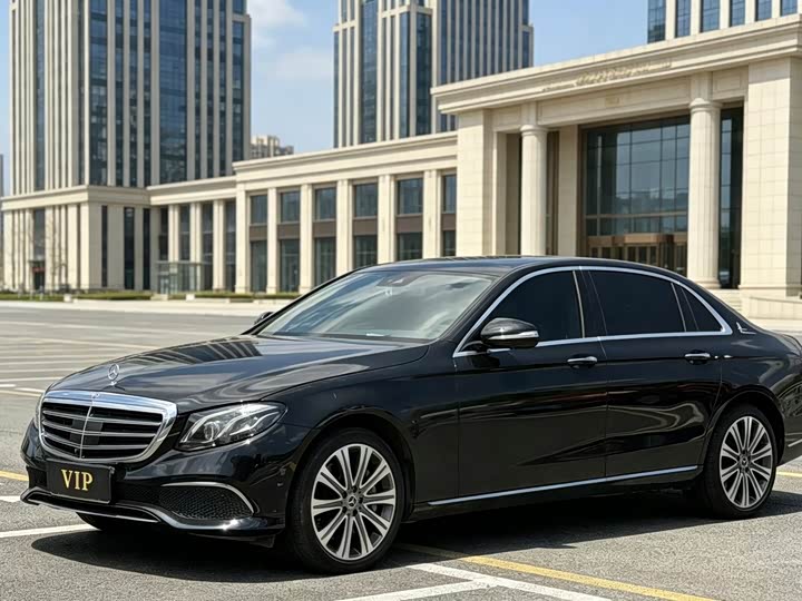 Mercedes-Benz E-Class 2019 E 320 L 4 MATIC — фото 1