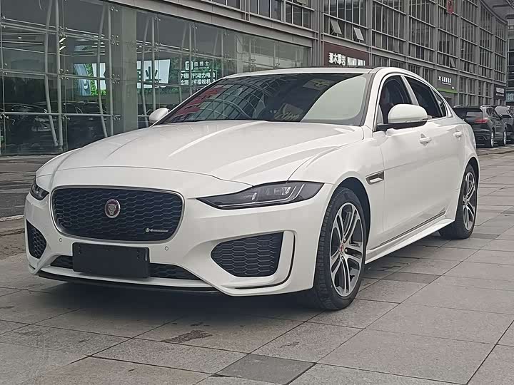 Jaguar XEL 2024 2.0 T 250 PS R-DYNAMIC S — фото 1