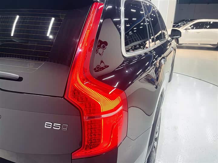 Volvo XC90 2021 B 5 — фото 25