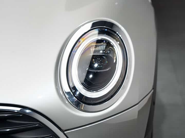 MINI Clubman — фото 18