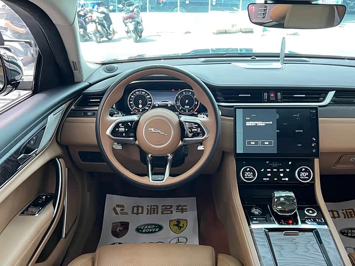 Jaguar XFL 2024 2.0 T P 250 2 WD — фото 6