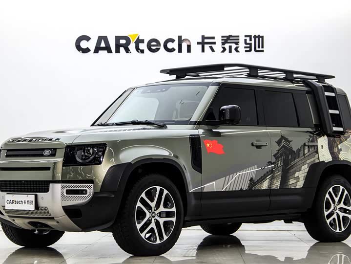 Land Rover Defender — фото 1