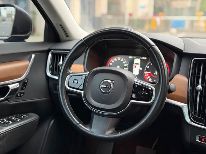 Volvo S90 2017 T 5 — фото 20