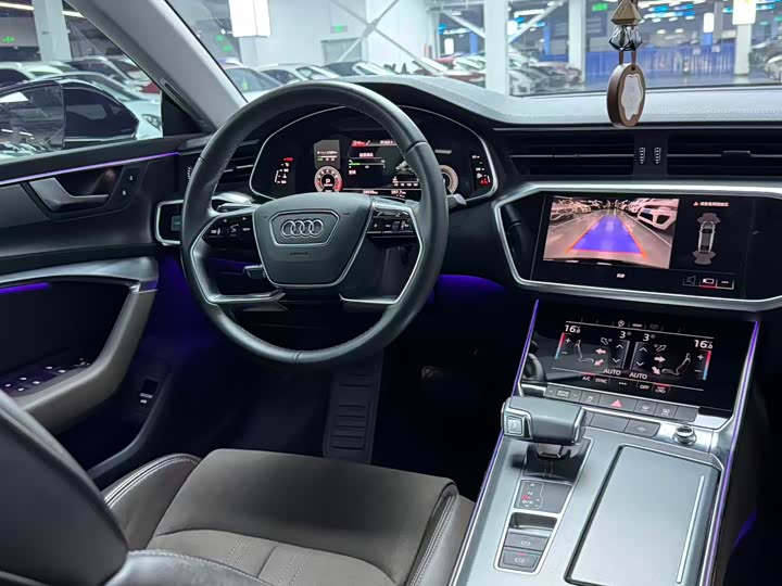 Audi A 7 L 2024 45 TFSI S-line — фото 8