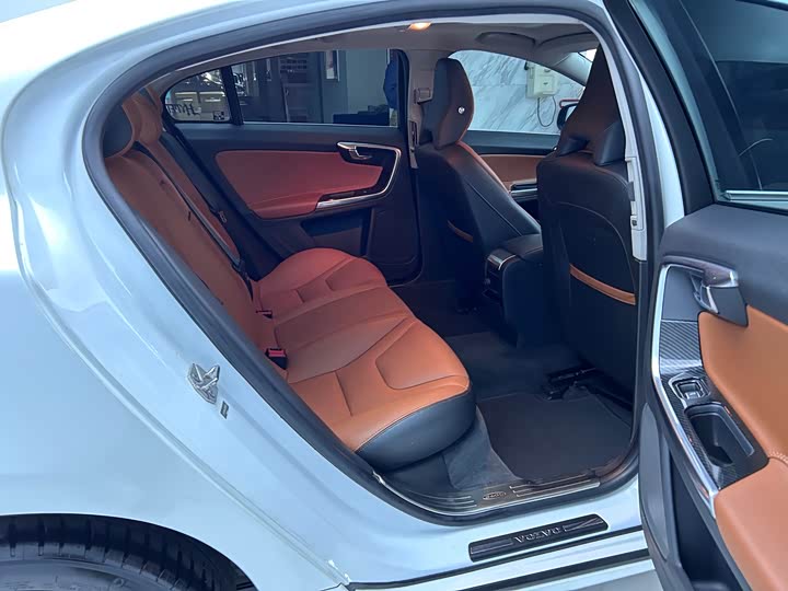 Volvo S60 2018 S 60 L T 3 — фото 11