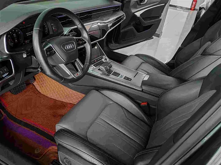 Audi A6L 40 TFSI люкс-динамик — фото 5