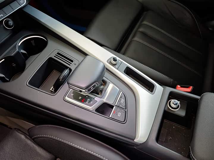 Audi A4L 2020 40 TFSI — фото 16