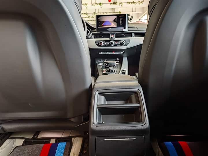 Audi A4L 2020 40 TFSI — фото 24