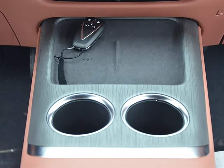 Changan CS75 PLUS 2025 1.5 T — фото 10
