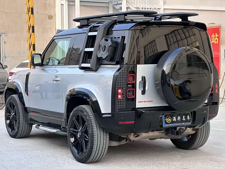 Land Rover Defender — фото 5