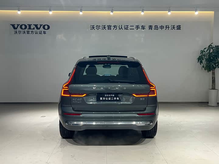 Volvo XC60 2026 B 5 4 WD — фото 4