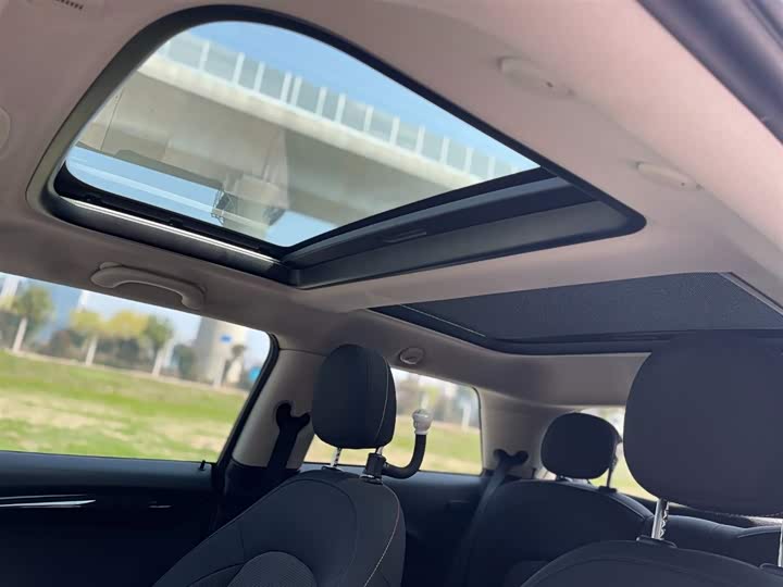 MINI Hatch — фото 17