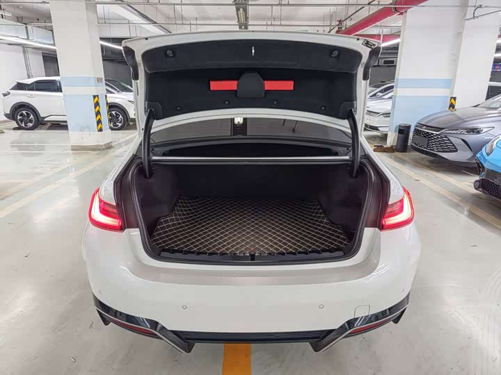 BMW i3 2022 e Drive 35 L — фото 22