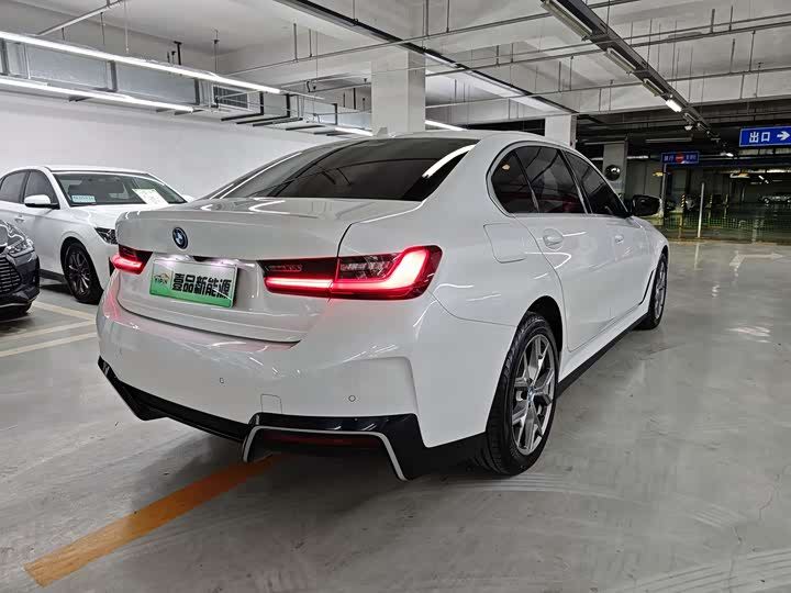 BMW i3 2022 e Drive 35 L — фото 20