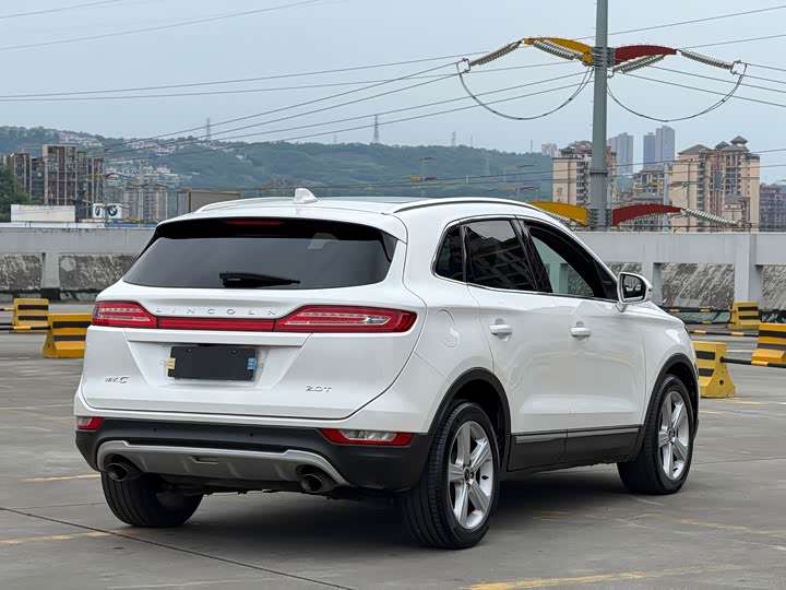 Lincoln MKC 2017 2.0 T 2 WD — фото 8