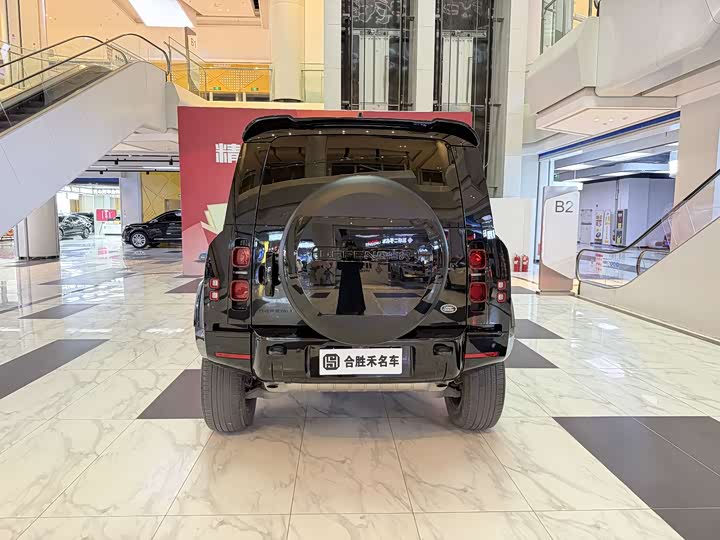 Land Rover Defender — фото 13