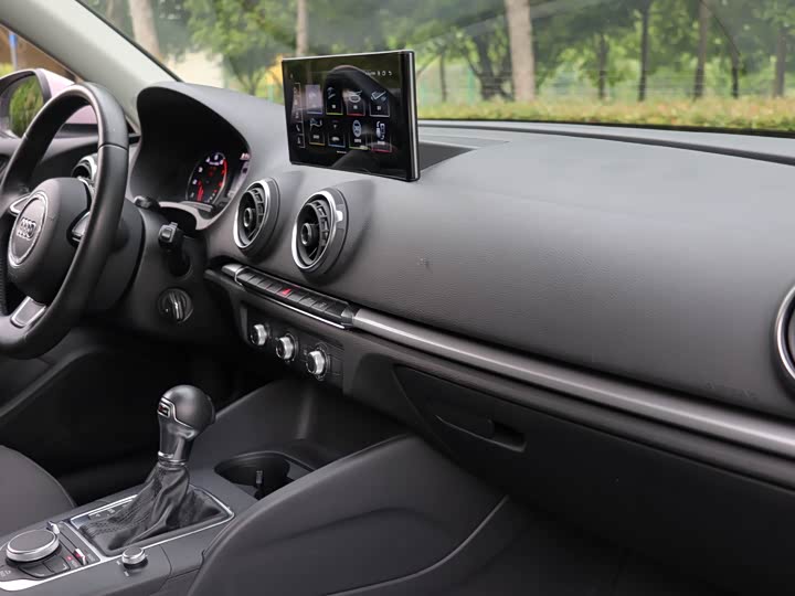 Audi A3 2016 Limousine 35 TFSI — фото 23