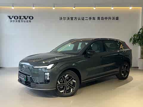 Volvo XC70 Hybrid 2026 4 WD Core — фото 13
