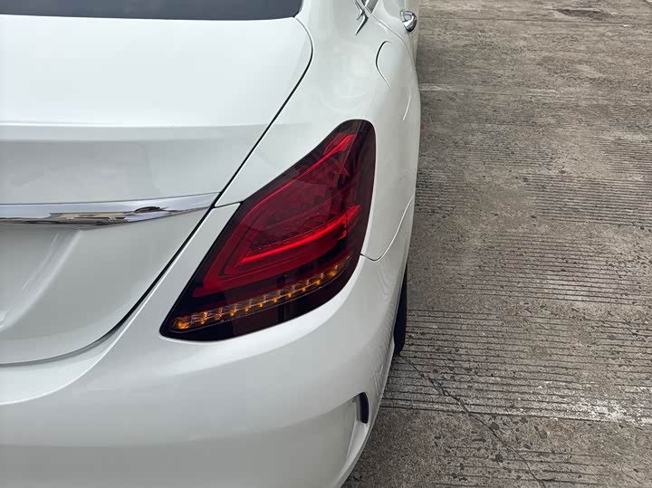 Mercedes-Benz C-Class 2019 C 260 L — фото 6