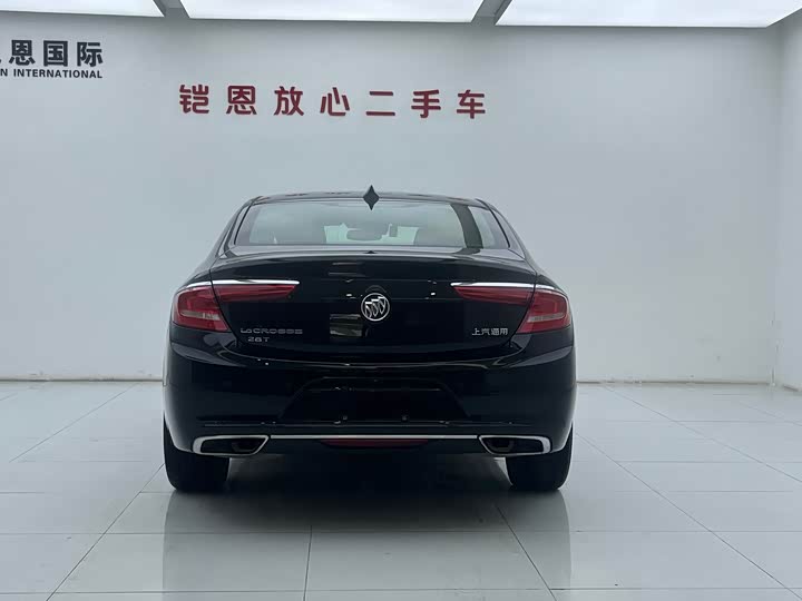 Buick LaCrosse — фото 16