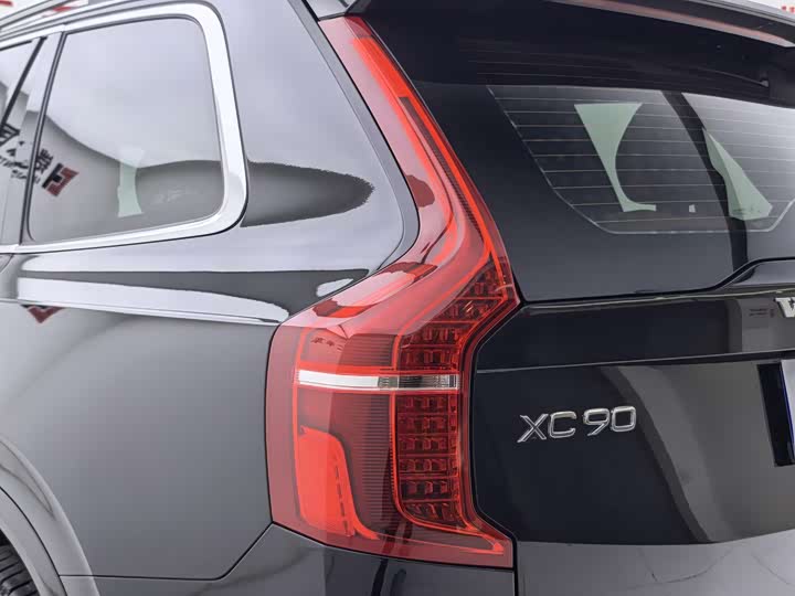 Volvo XC90 2015 T 6 7 — фото 27