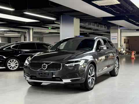 Volvo V90 2024 Cross Country B 5 AWD — фото 19