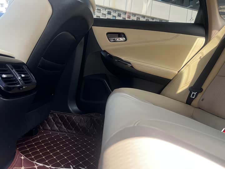 Honda Spirior — фото 27