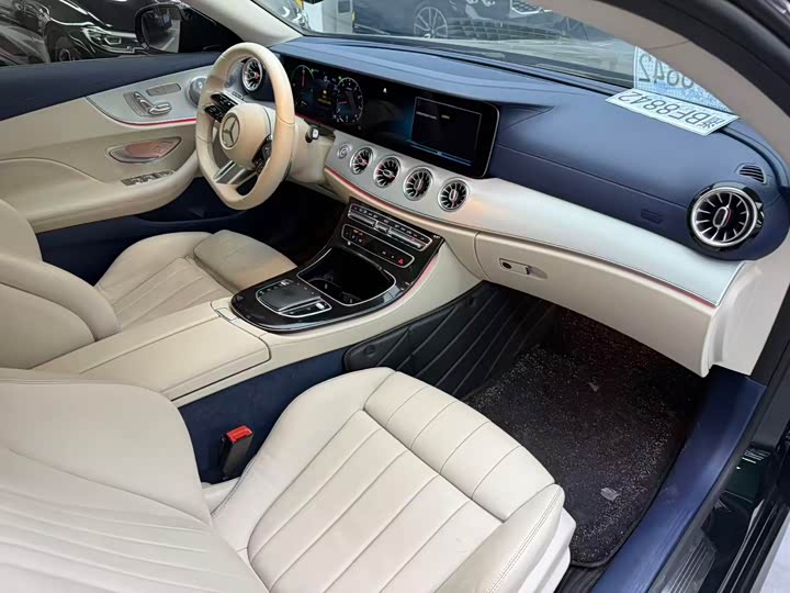 Mercedes-Benz E-Class E 260 — фото 11