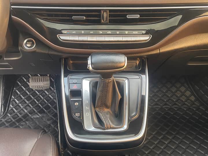 Trumpchi M6 2019 270 T DCT ( ) VI — фото 9